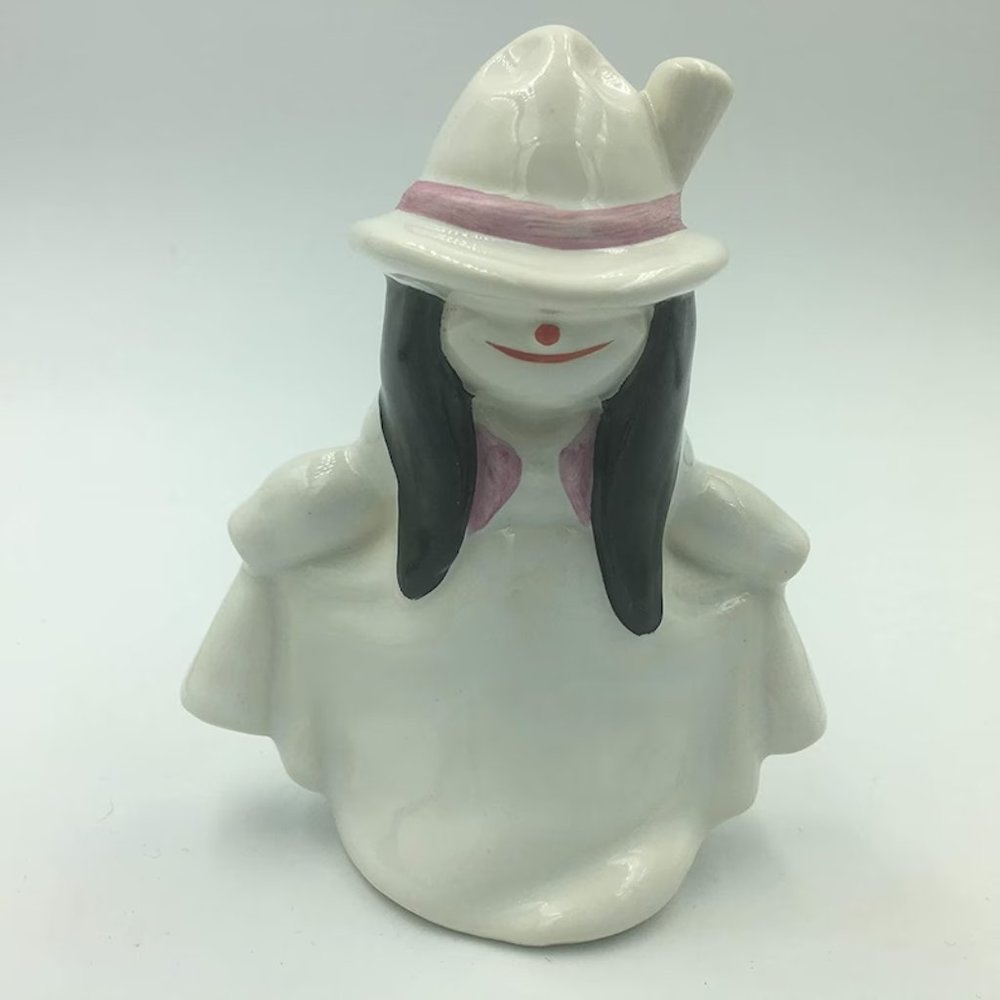 11 708 10 Goebel Snow Girls, Boys, 4" Tall